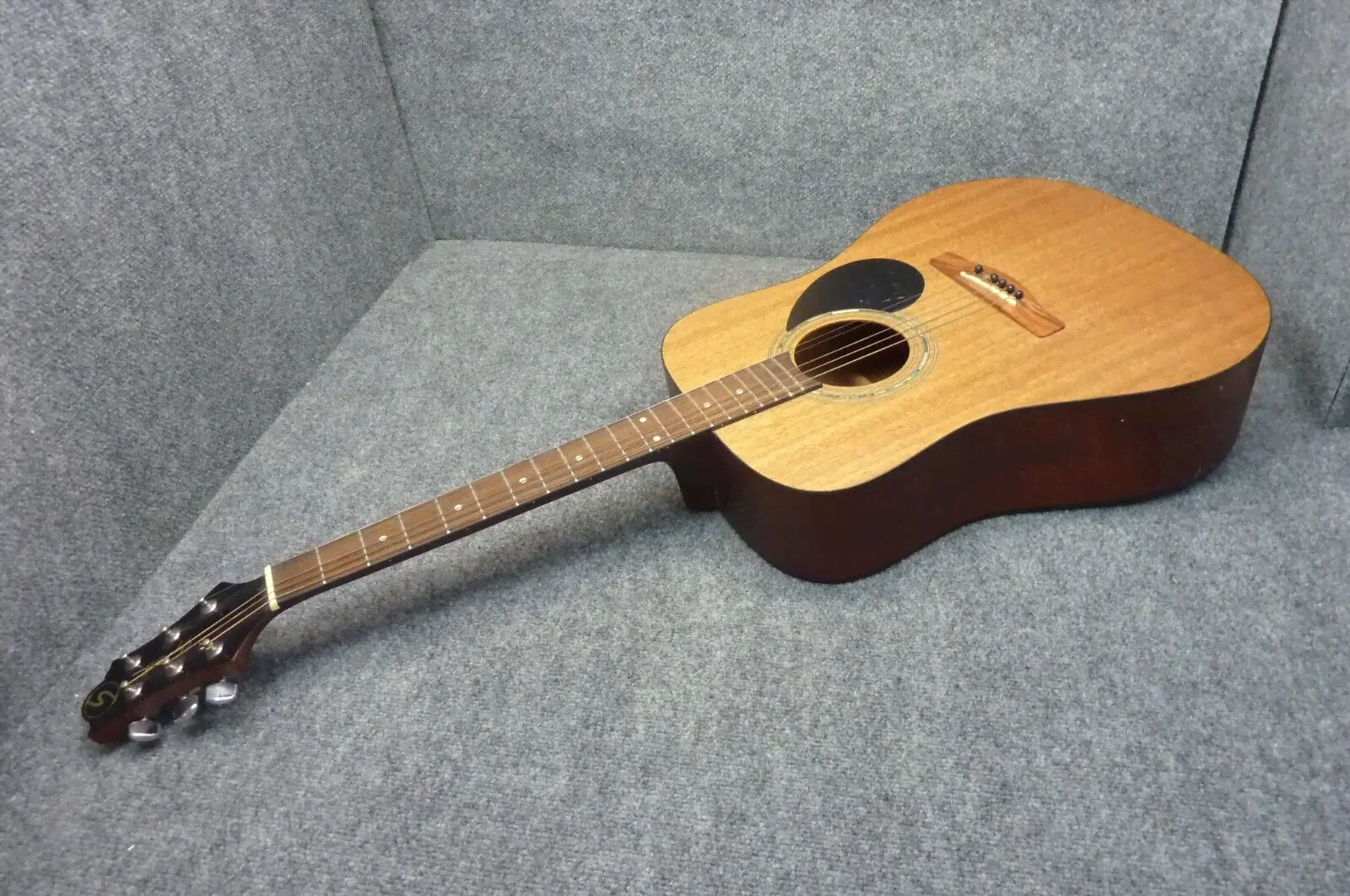 samick greg bennett D-1 SN Acoustic Guitar